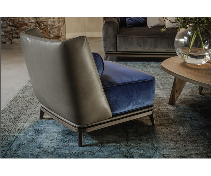 Vibieffe 430 Opera Armchair