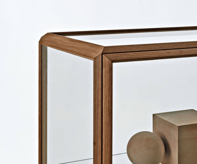 High End 45° Vetrina by Molteni&C Casa Design Group