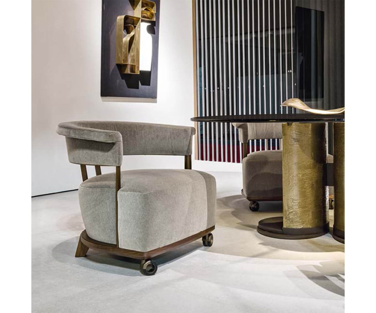 Lady Armchair Giorgetti