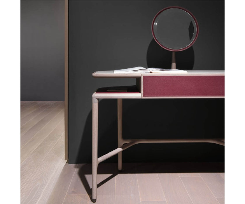 Juliet Desk Giorgetti
