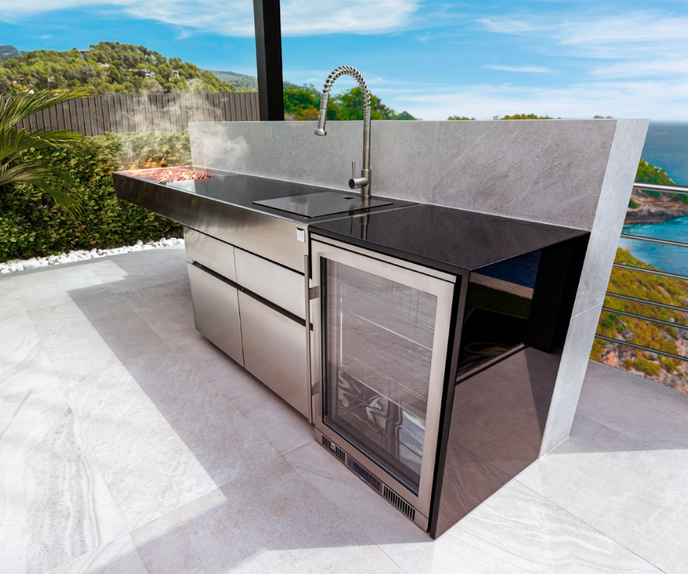 High end Outdoor Kitchen Krakatoa Charcoal Grill by Fesfoc Casa Design