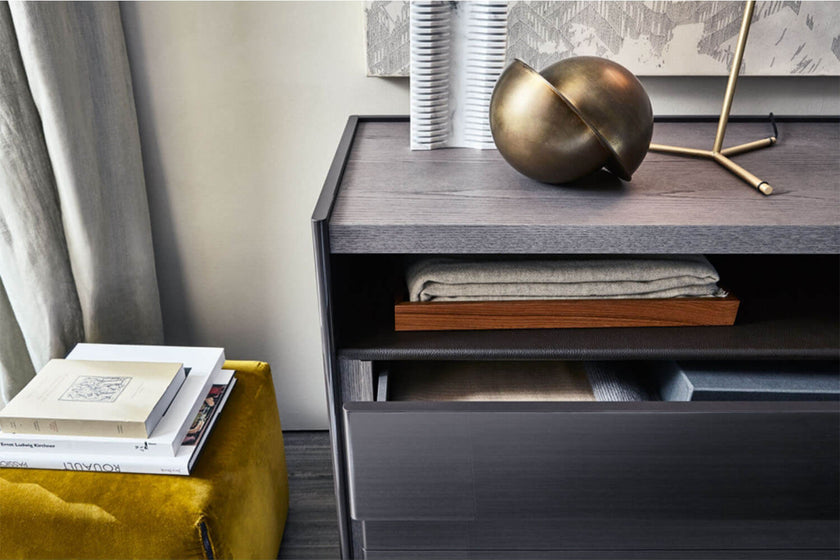 High End 5050 Nightstand by Molteni&C Casa Design Group