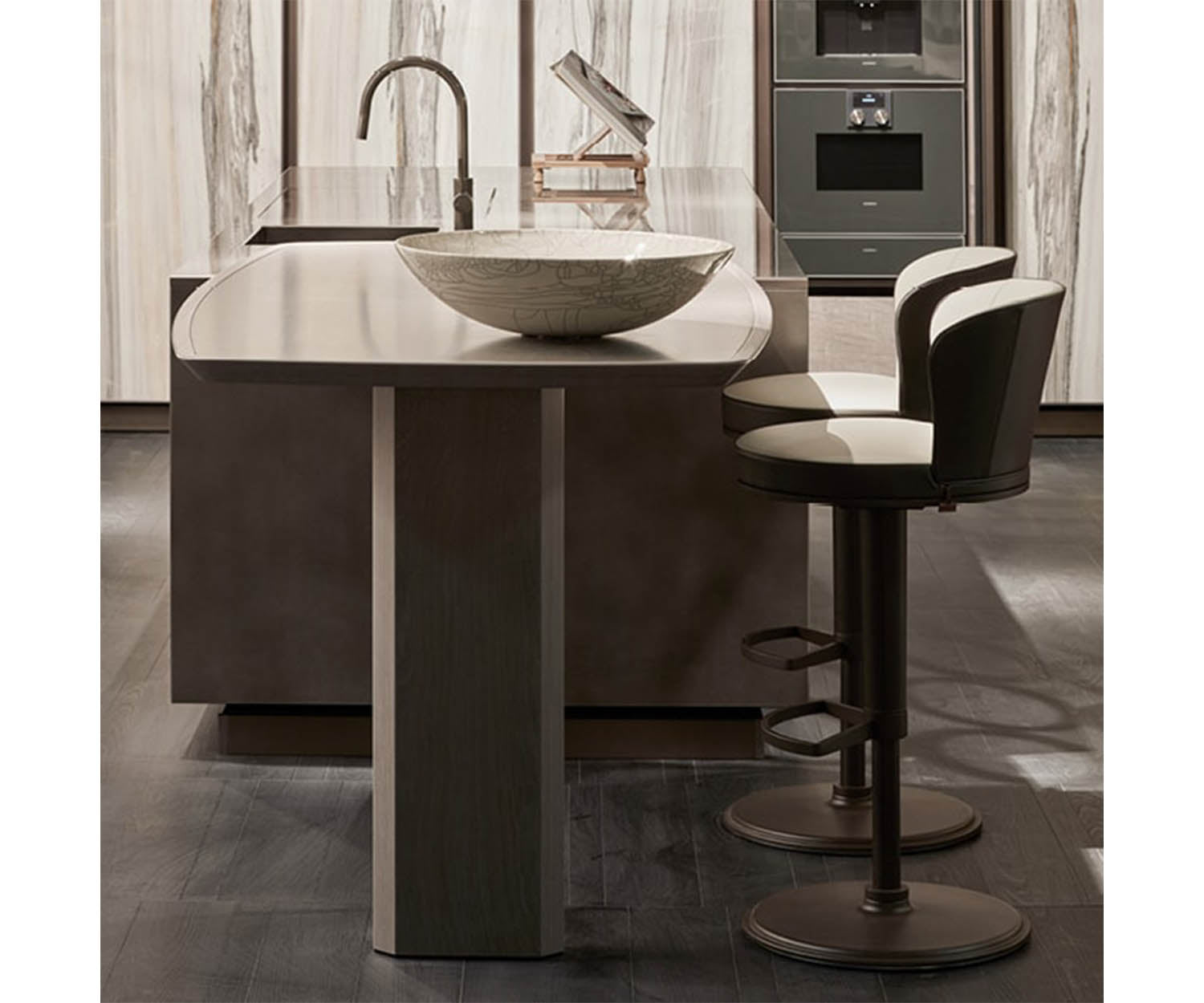 Ode Bar Stool Giorgetti