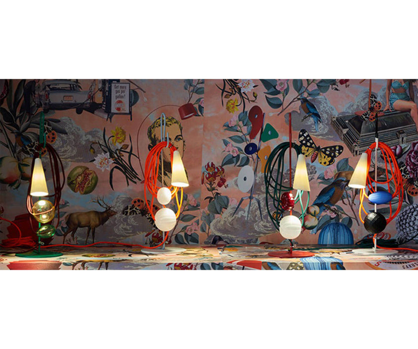 High end Filo Table Lamp by Foscarini Casa Design