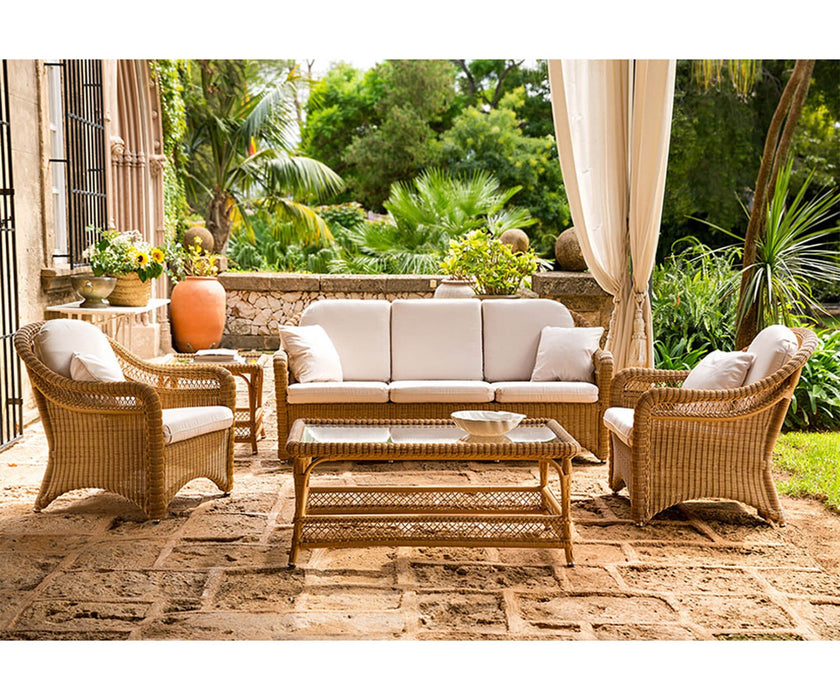 High end Arena Coffee Table by Point 1920 Casa Design