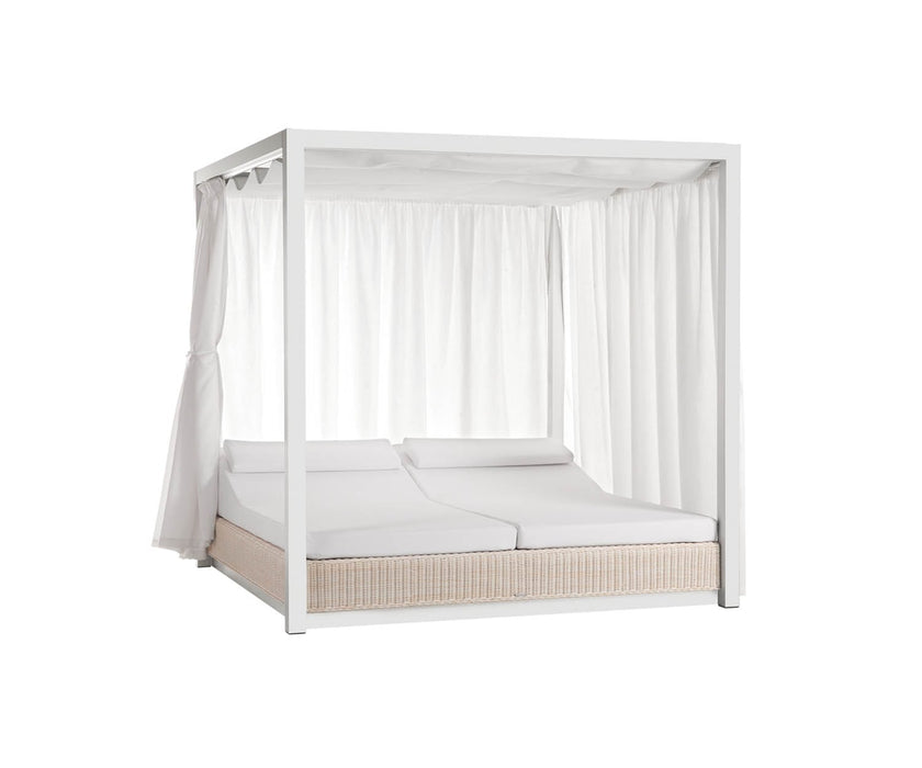 High end Sunset Double Sunbed by Point 1920 Casa Design