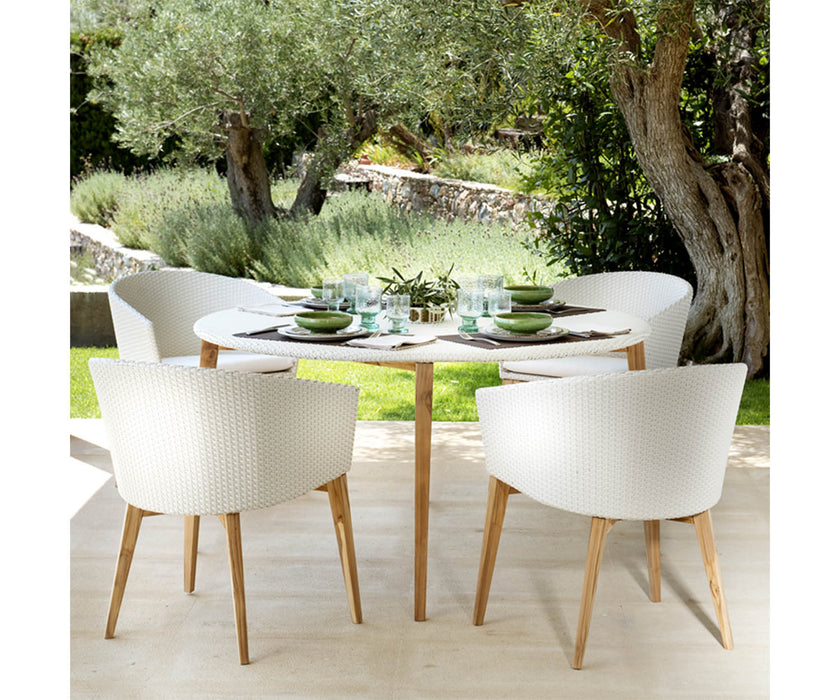 High end Arc Armchair by Point 1920 Casa Design