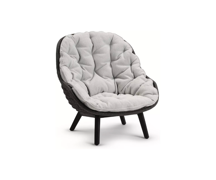 Sandra High Back Lounge Chair Manutti