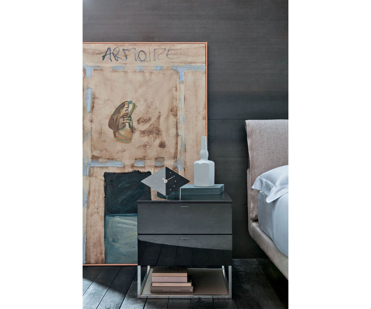 High End 909 Nightstand by Molteni&amp;C Casa Design Group