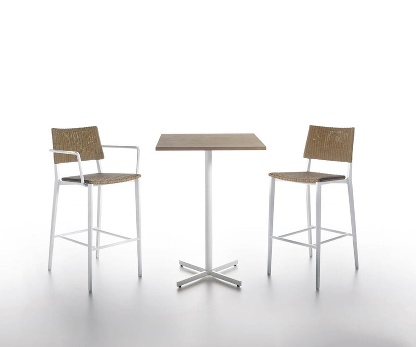 High end Bar Table Everyday by Triconfort Casa Design