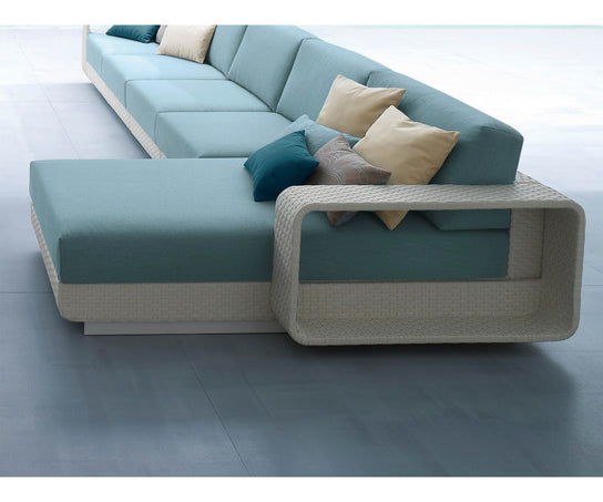 High end Hamptons ART. 9603 Chaise Lounge by Roberti Rattan Casa Design