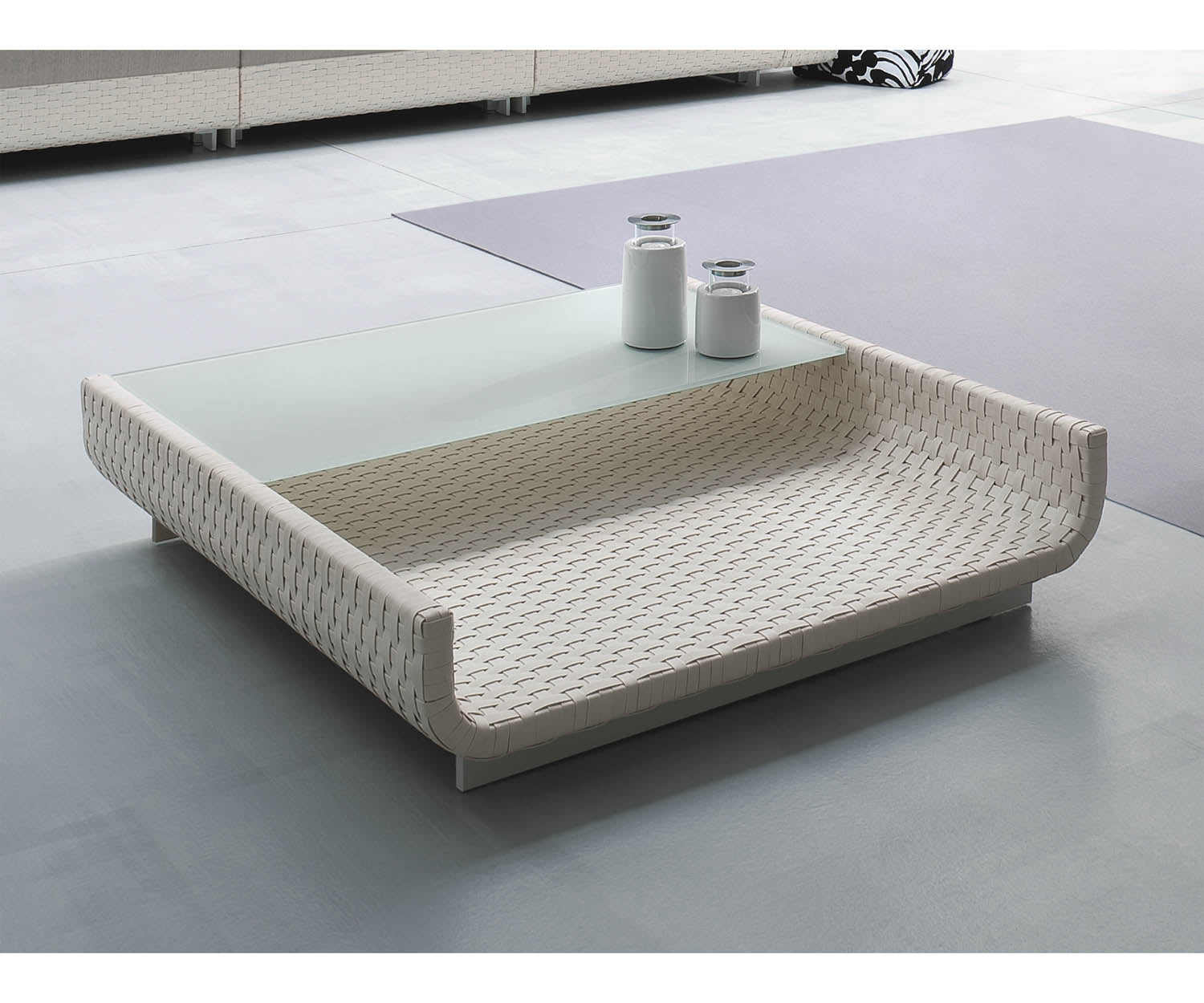 High end Hamptons ART. 9607 Coffee Table by Roberti Rattan Casa Design