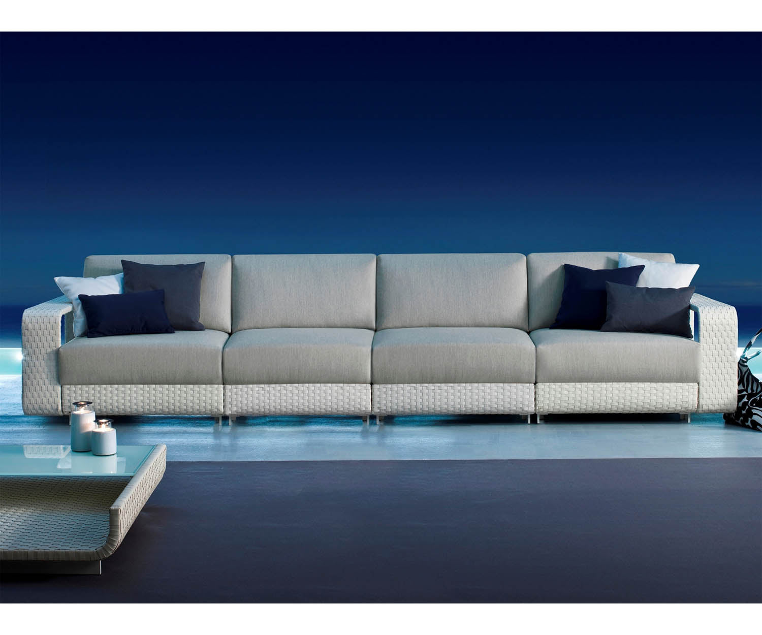 High end Hamptons ART. 9614 Sofa by Roberti Rattan Casa Design