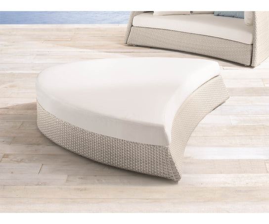 High end Igloo ART. 9632 Pouf by Roberti Rattan Casa Design