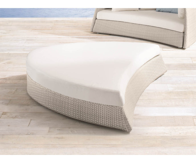 High end Igloo ART. 9632 Pouf by Roberti Rattan Casa Design