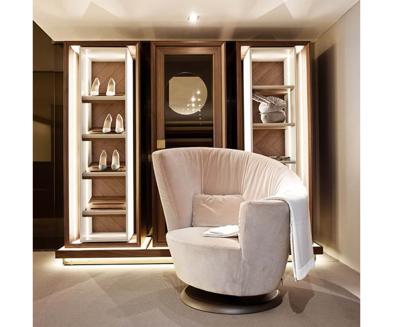Town Multi functional Cabinet Giorgetti
