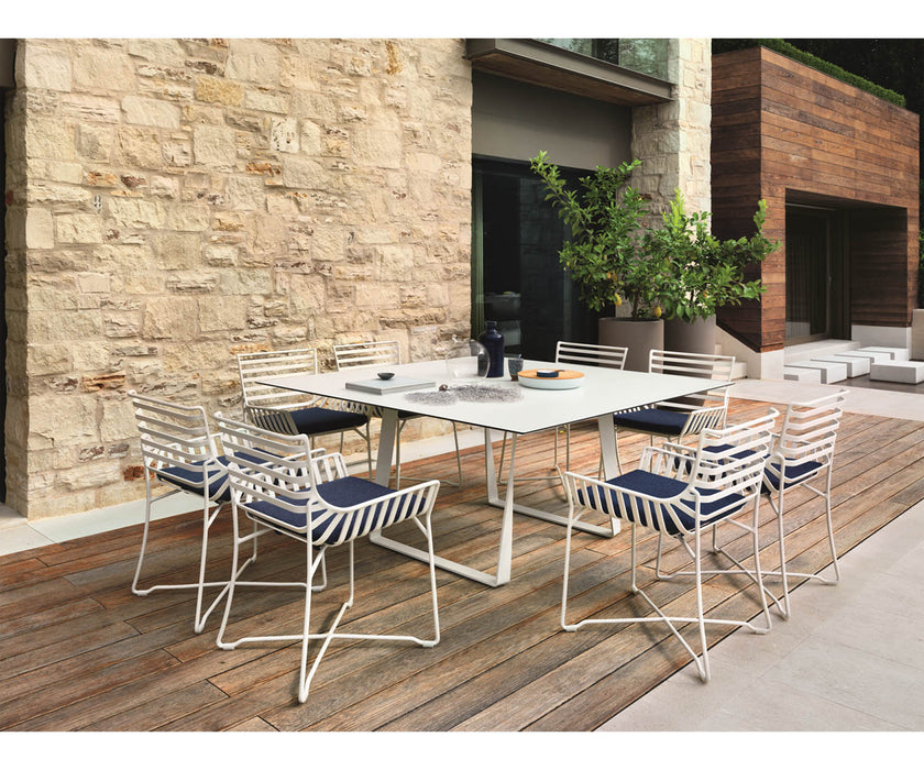 High end Hamptons Graphics ART. 9730 Dining Table by Roberti Rattan Casa Design