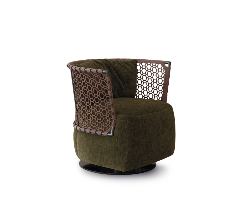 Belt Armchair, Cierre