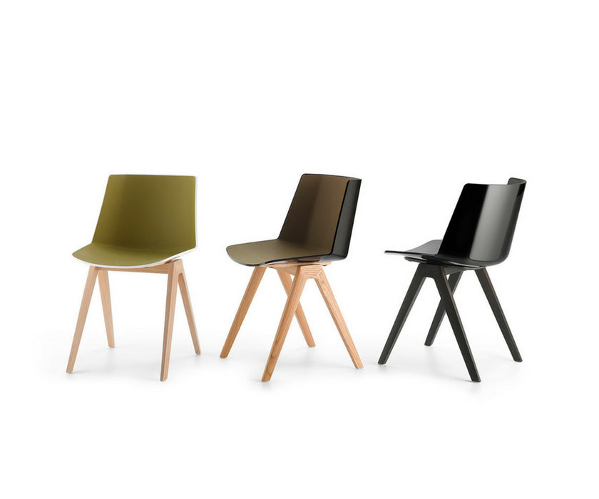 MDF Italia Aiku Chair Solid Oak Base