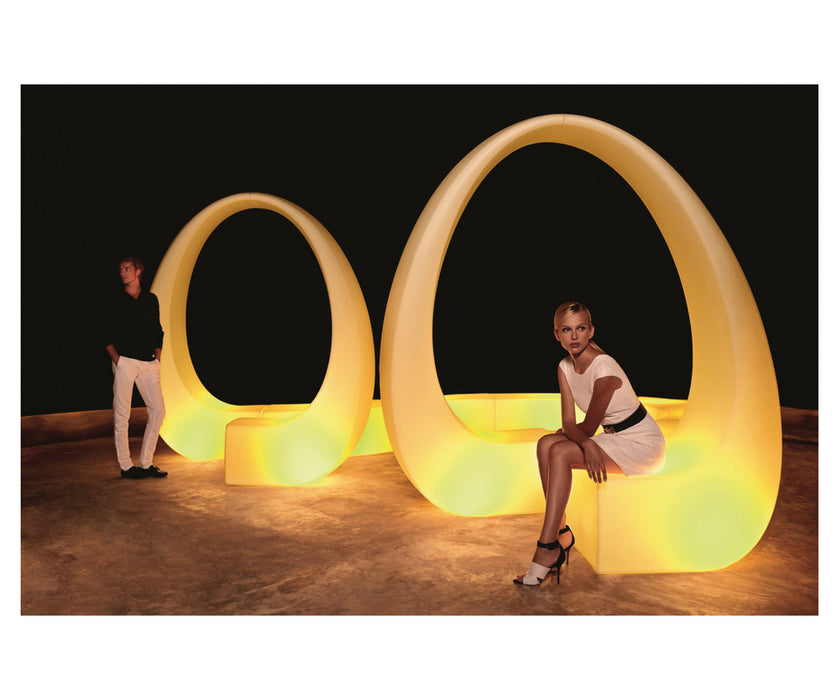 High end And Modular Seating by Vondom Casa Design