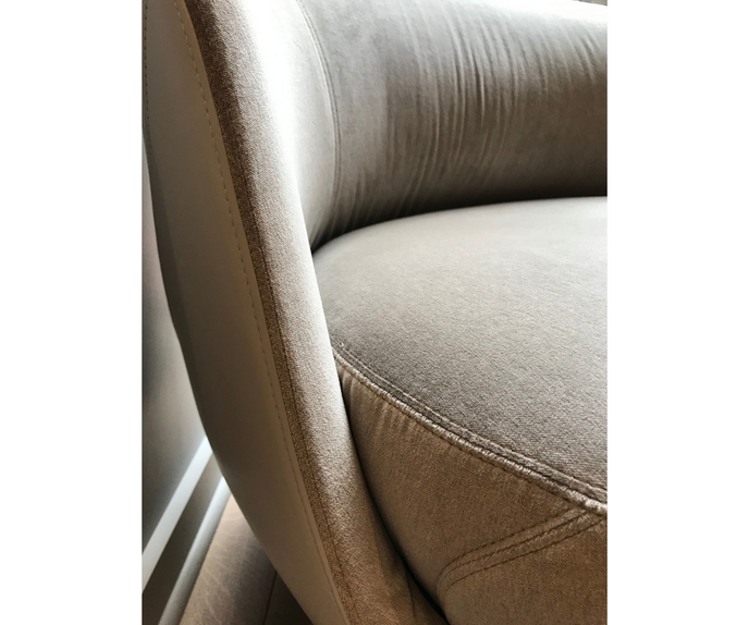 All Around Armchair Giorgetti