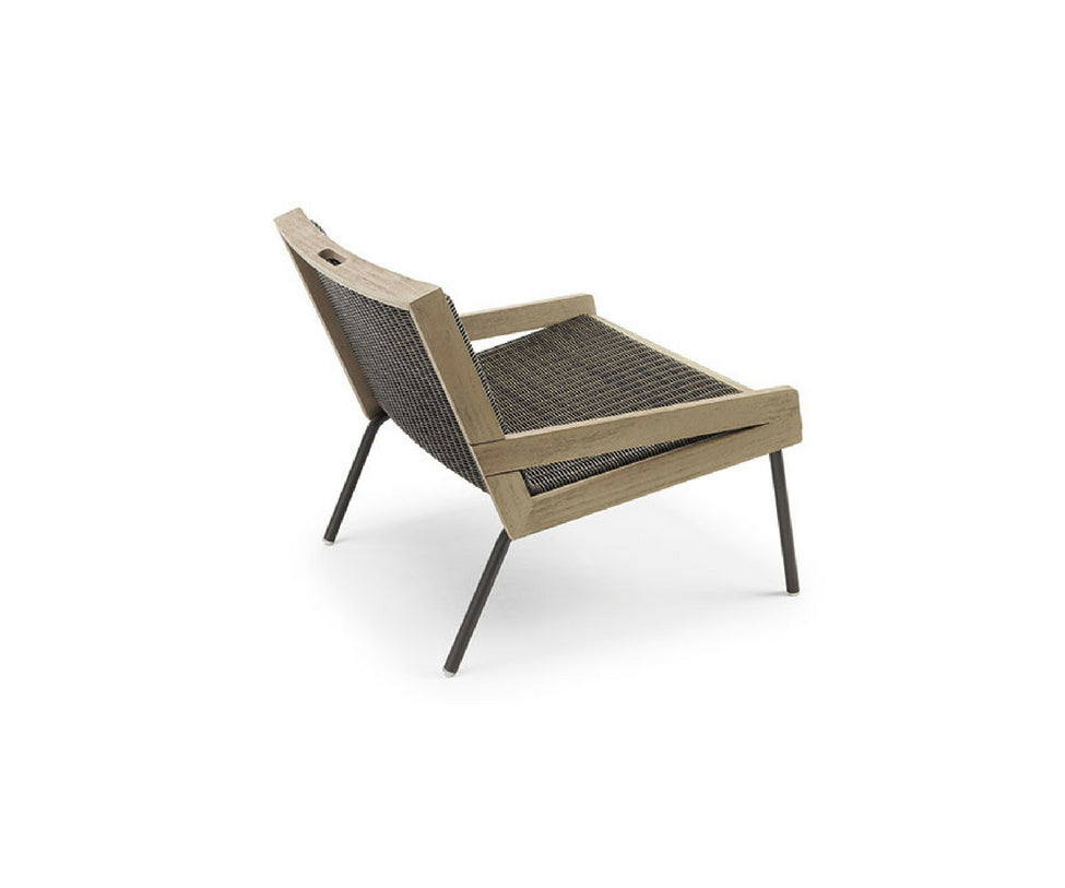 High end Allaperto Mountain Etwick Lounge Chair by Ethimo Casa Design