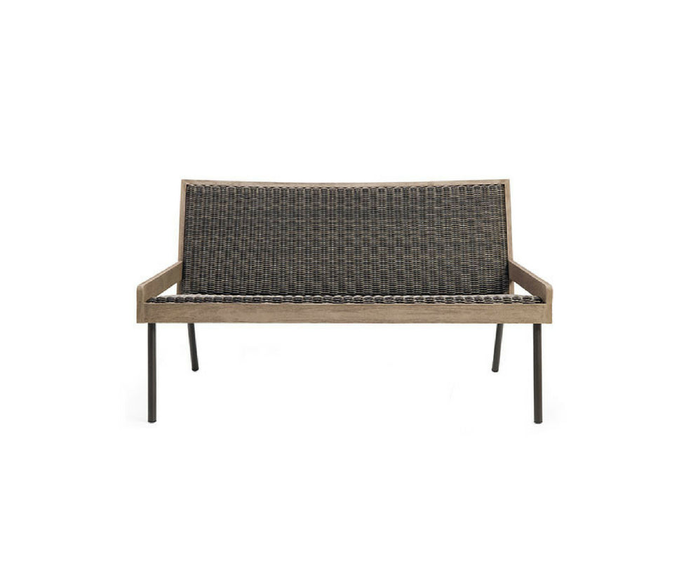 High end Allaperto Mountain Etwick Sofa by Ethimo Casa Design