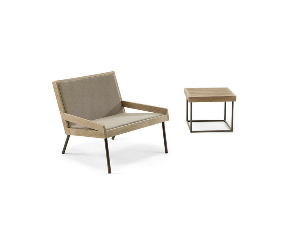 High end Allaperto Urban Lounge Chair by Ethimo Casa Design