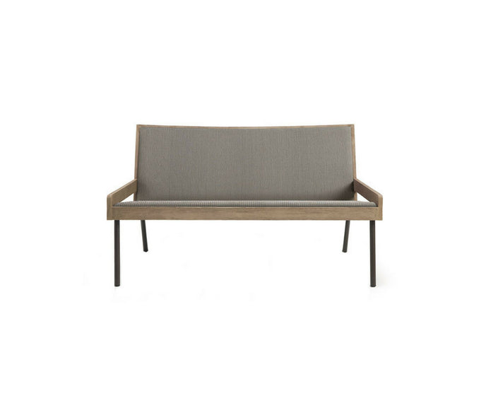 High end Allaperto Urban Sofa by Ethimo Casa Design