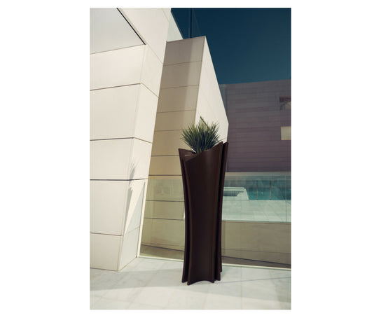 Alma Planter