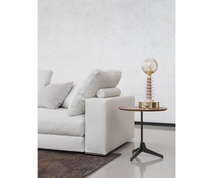 Ananta Class Sofa Soba