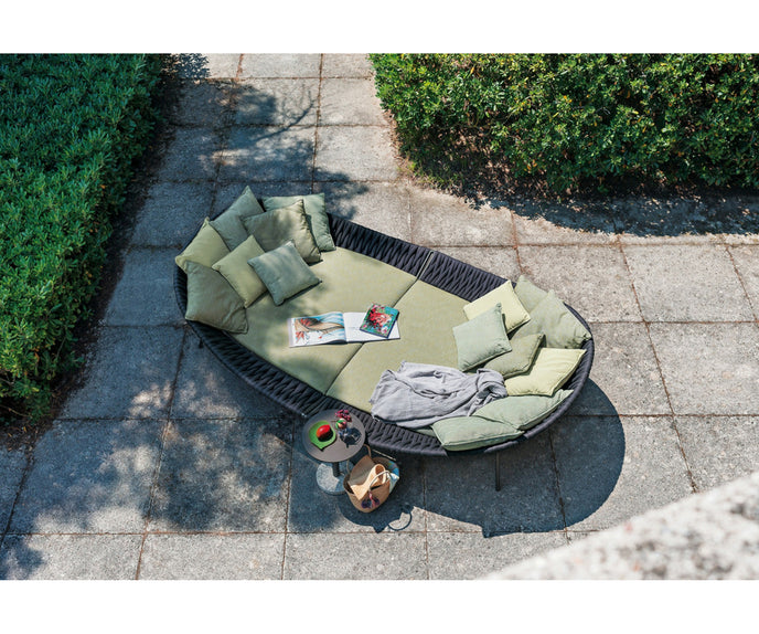 Arena 001 Daybed Roda