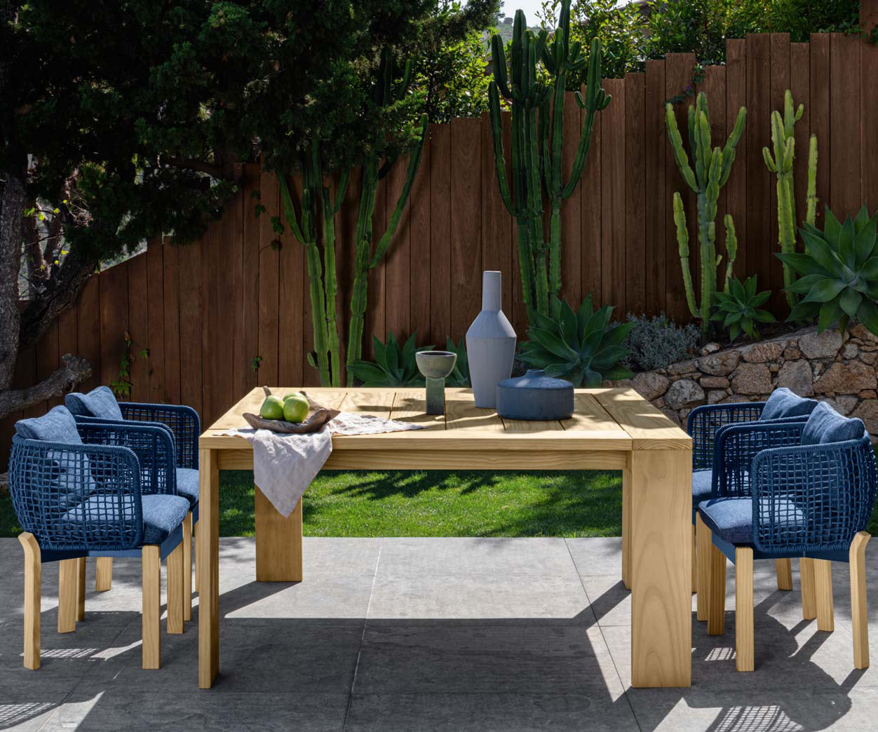 Argo Dining Table 65"x65" Talenti