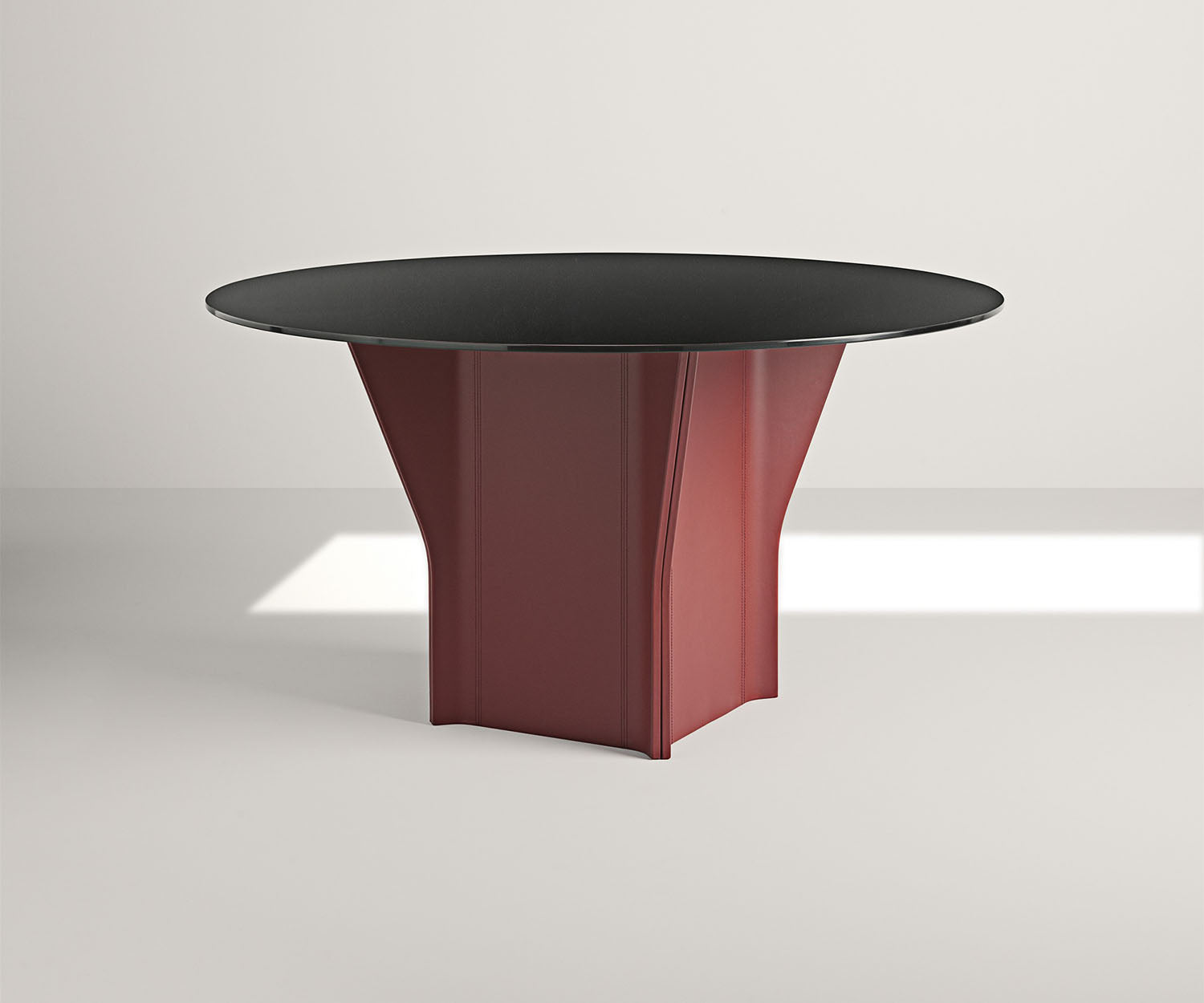 High end Argor 140 Dining Table by Frag Casa Design