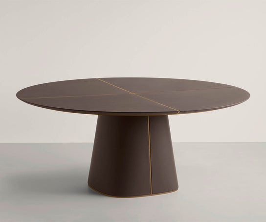 High end Artu 160 Leather Dining Table by Frag Casa Design