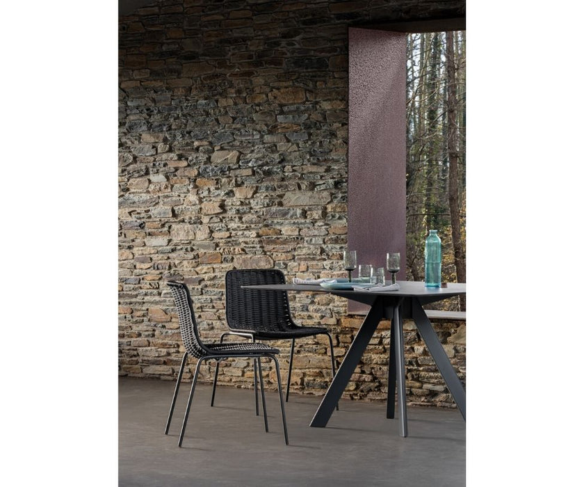 Expormim Atrivm round dining table Outdoors