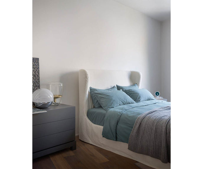 Lauren Ghost Bed Meridiani