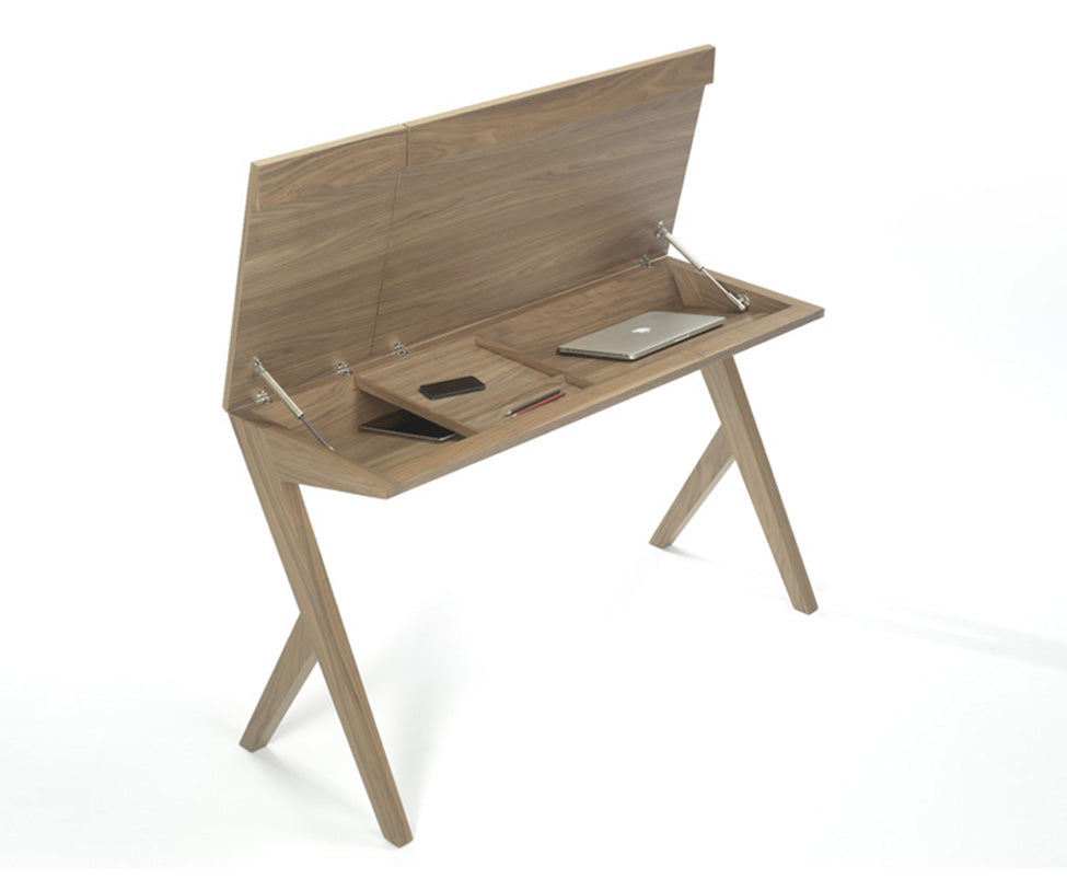 High end Beco Desk by Kendo Casa Design