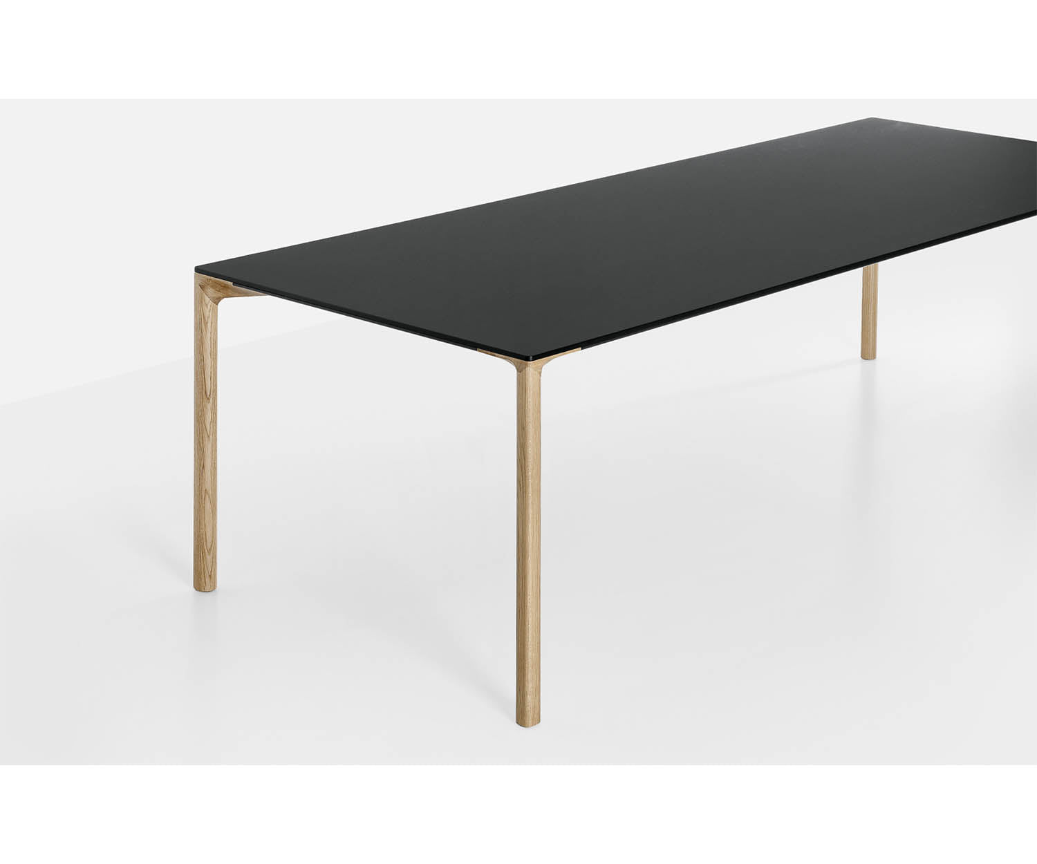 High end Boiacca Wood Dining Table by Kristalia Casa Design