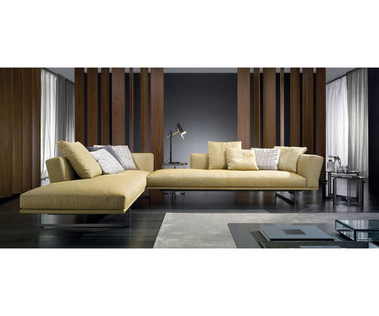 High end Belair Sofa by CasaDesús Casa Design