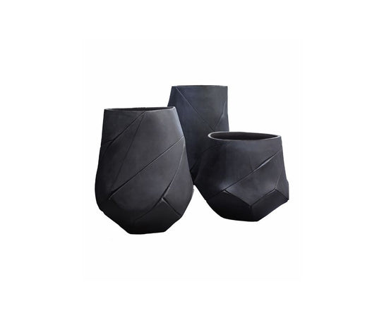 High end Bhaca Planters by Indigenus Casa Design