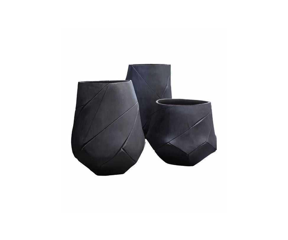 High end Bhaca Planters by Indigenus Casa Design
