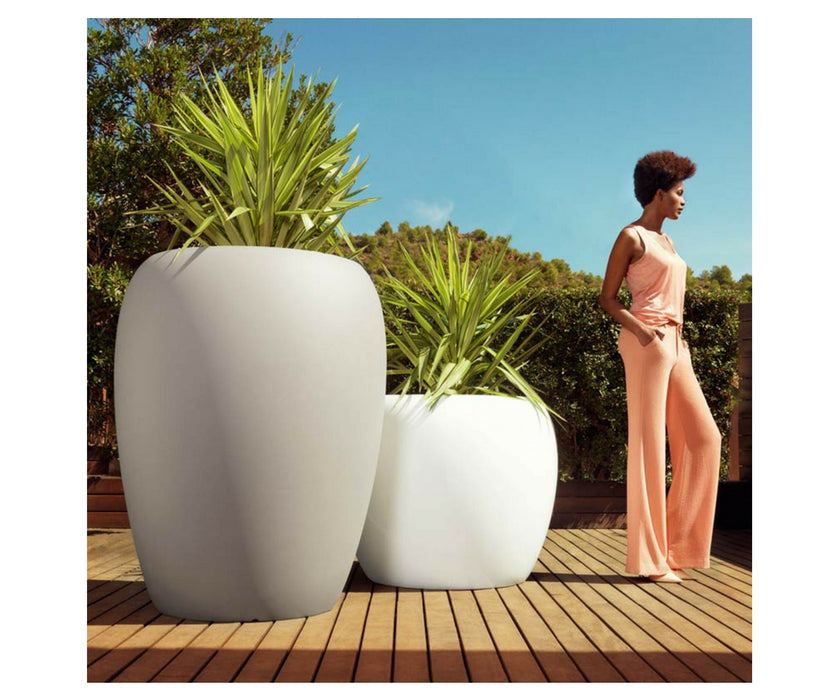 High end Blow Planters by Vondom Casa Design