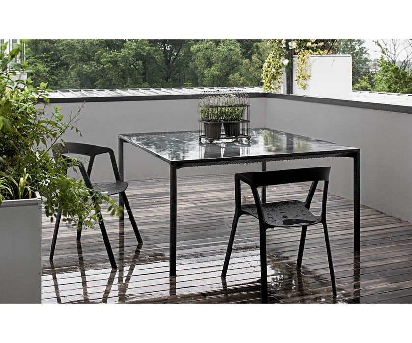 High end Boiacca Dining Table by Kristalia Casa Design