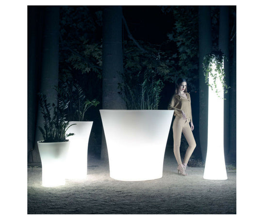 High end Bones Planter by Vondom Casa Design