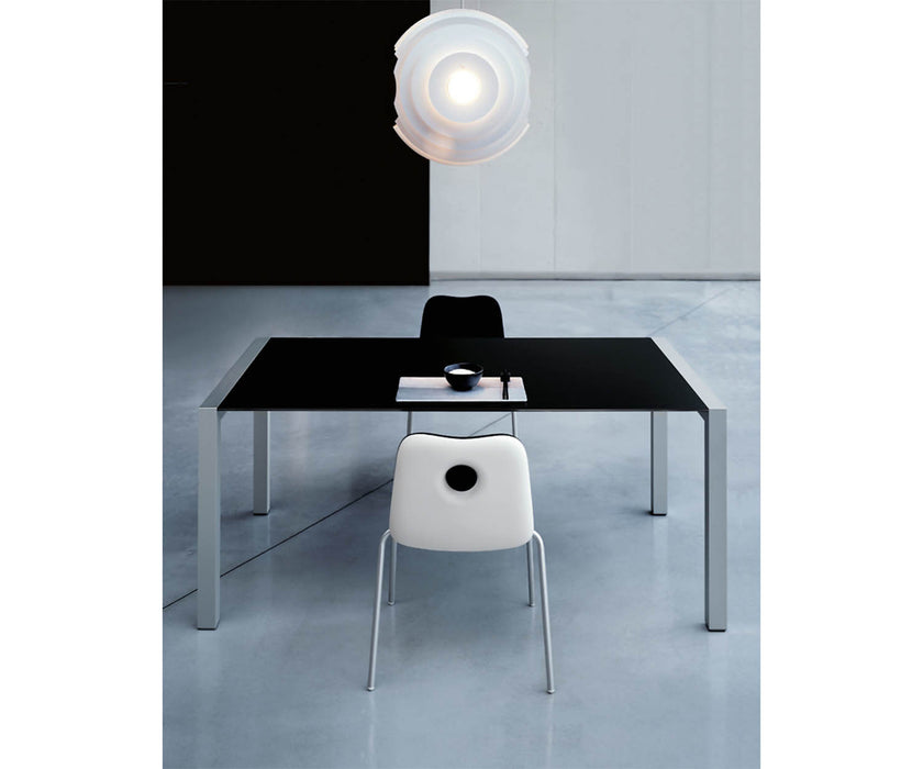 High end Sushi Dining Table by Kristalia Casa Design