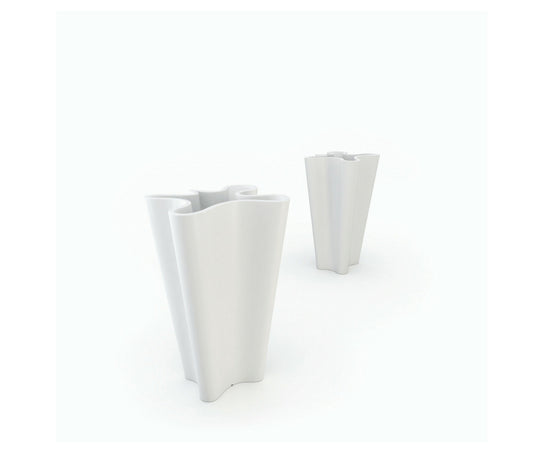 High end Bye-Bye Planters by Vondom Casa Design