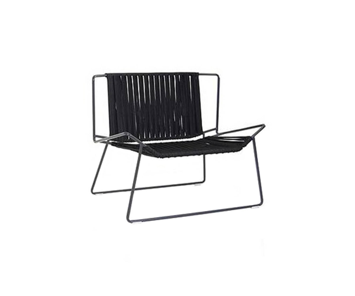 Outline Outdoor Lounge Chair