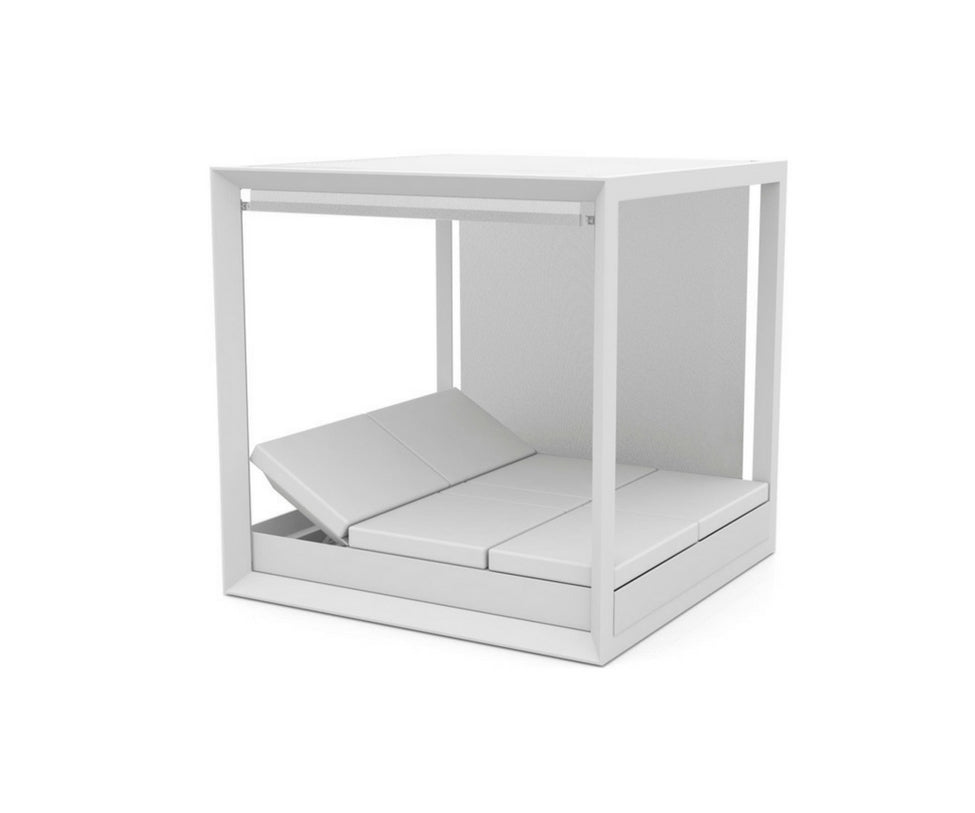 High end Vela Canopy by Vondom Casa Design