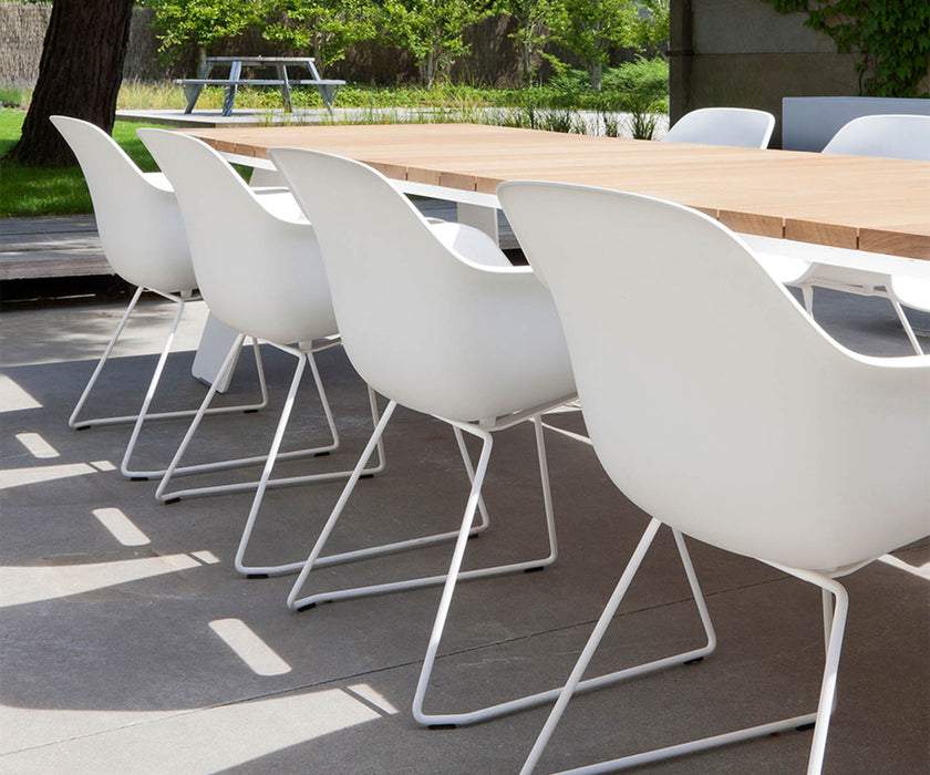 High end Captain's Chair Sliding by Extremis Casa Design